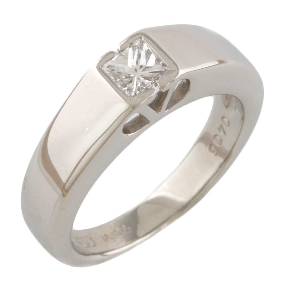 Valentino Platinum and Diamond Ring.